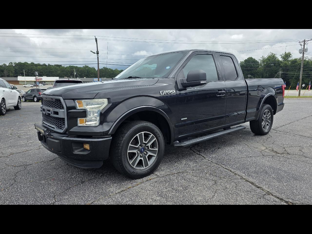Ford F-150 2WD SuperCab 145" XLT 2015