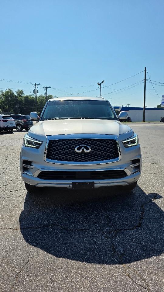 Infiniti QX80 Base 4D SUV 4WD 2019