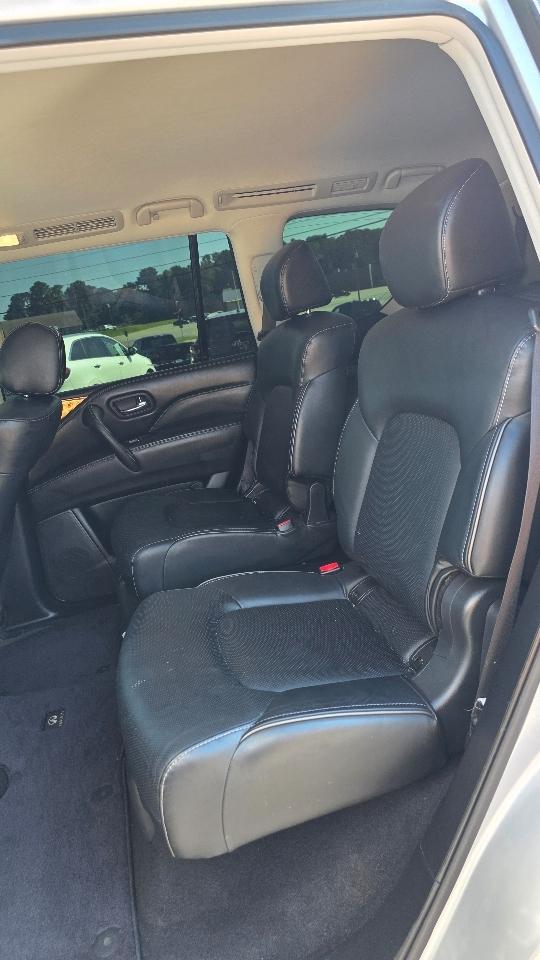 Infiniti QX80 Base 4D SUV 4WD 2019