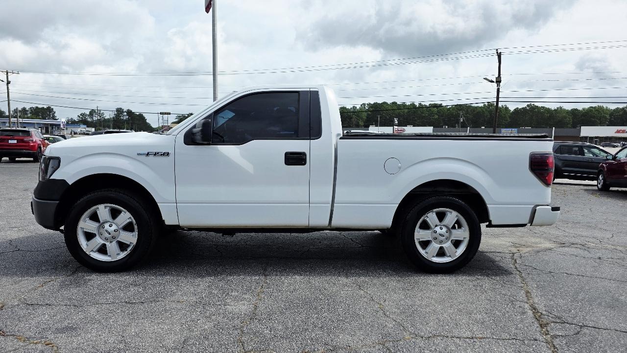 Ford F-150 2WD Reg Cab 126" XLT 2012