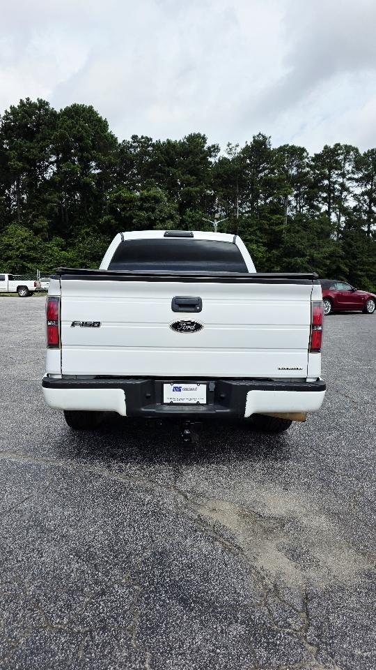 Ford F-150 2WD Reg Cab 126" XLT 2012