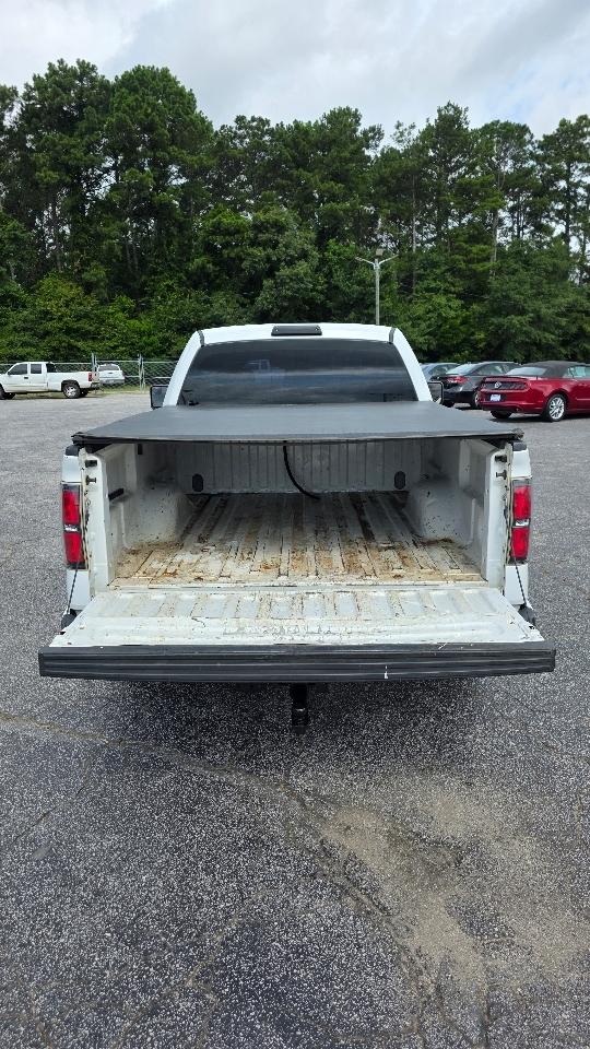 Ford F-150 2WD Reg Cab 126" XLT 2012