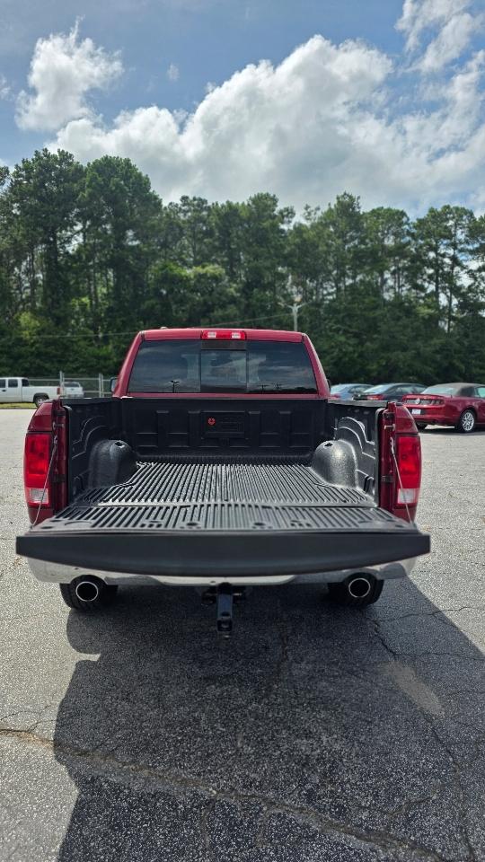 RAM 1500 2WD Quad Cab 140.5" Big Horn 2015