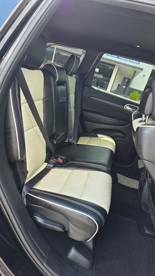 Jeep Grand Cherokee Laredo E 4x2 2019