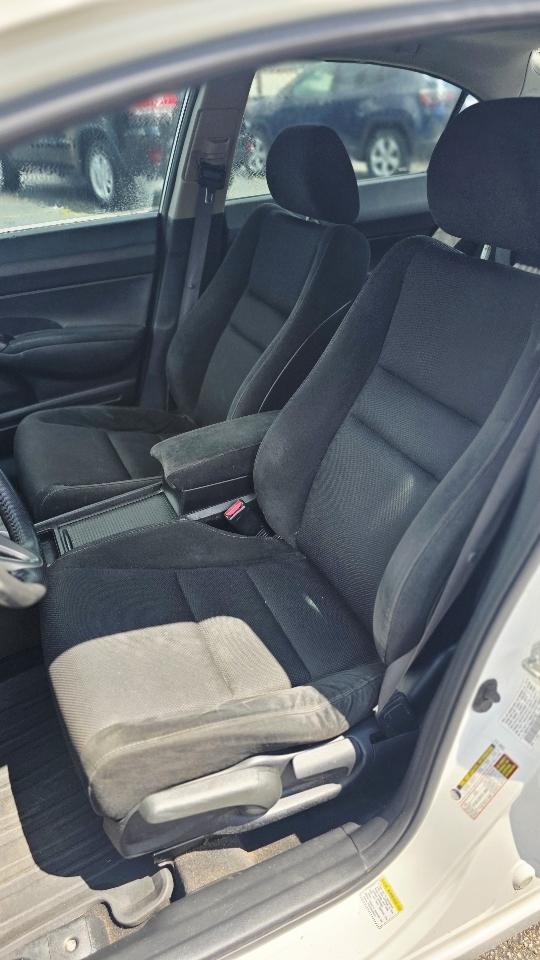 Honda Civic Sdn 4dr Auto LX-S 2010