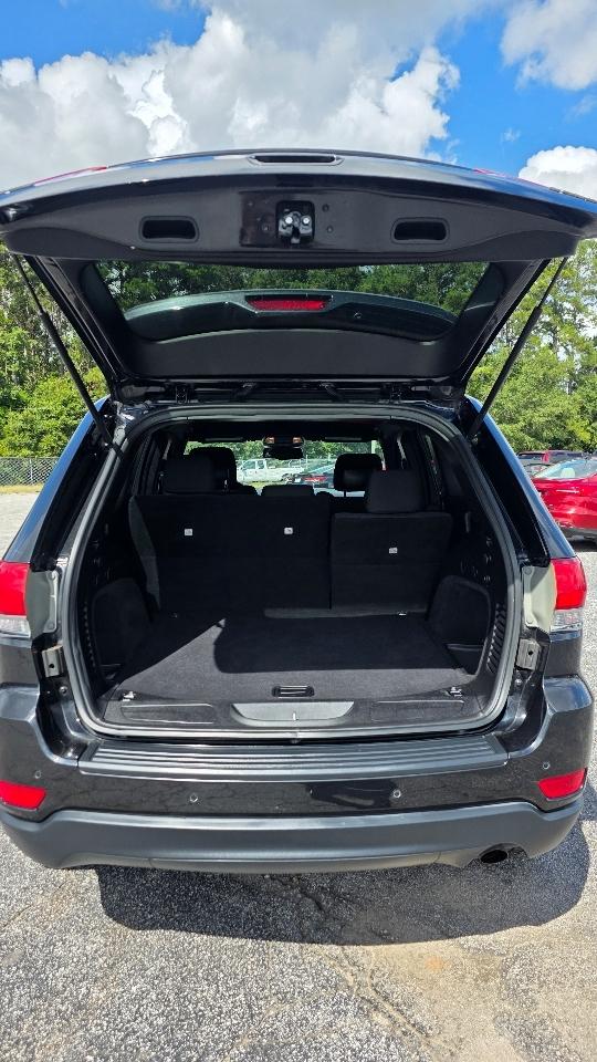 Jeep Grand Cherokee 4WD 4dr Laredo 2015