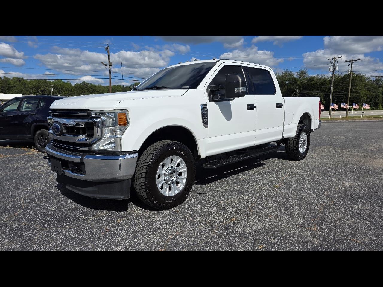 2022 Ford Super Duty F-250 SRW XLT 4WD Crew Cab 6.75' Box
