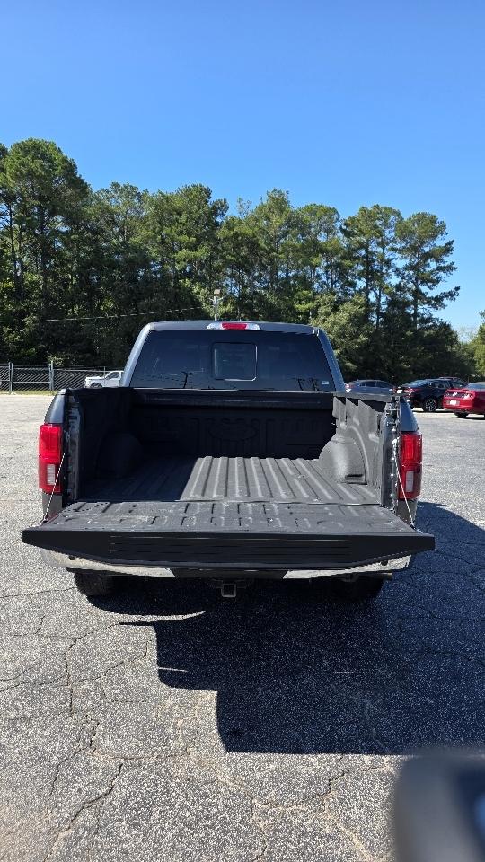 Ford F-150 Lariat 4WD SuperCrew 5.5' Box 2018