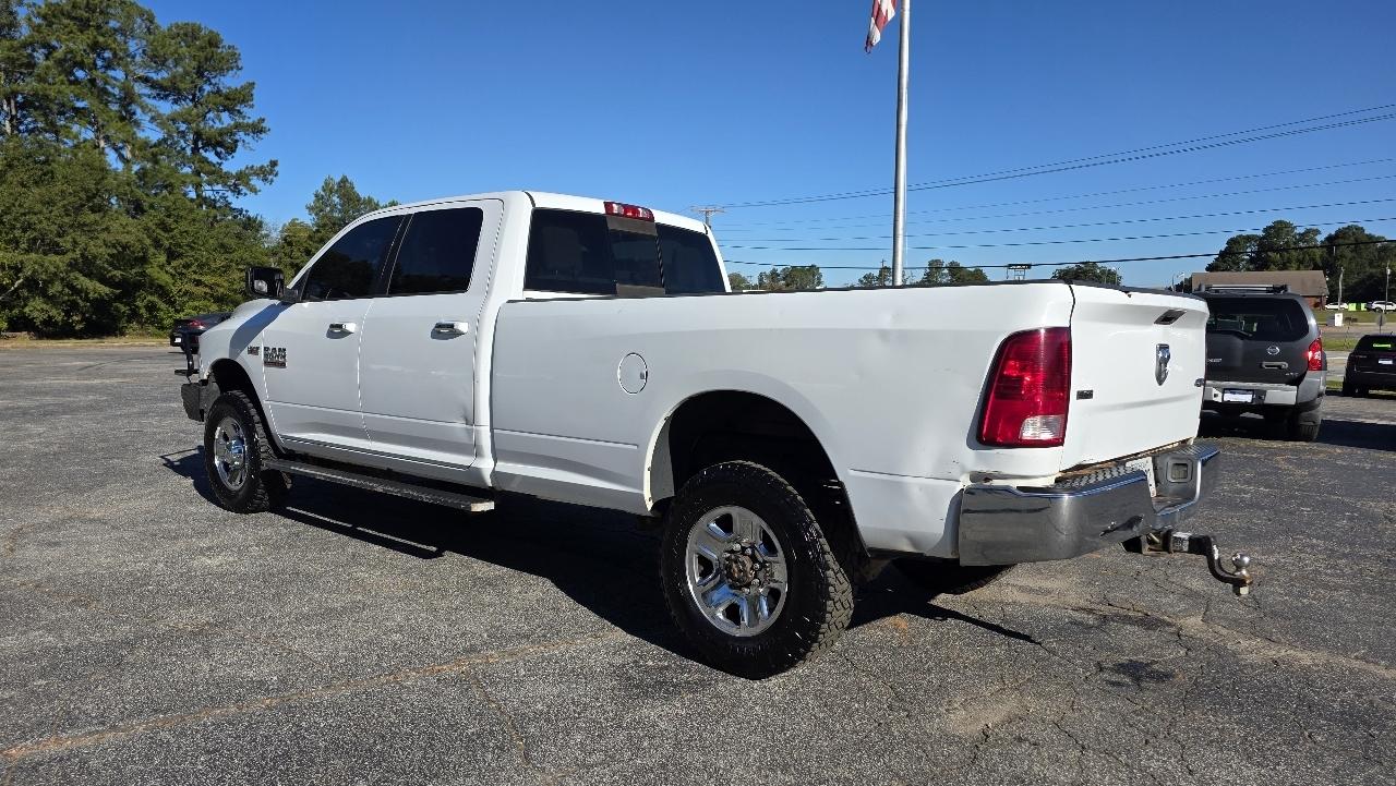 RAM 2500 SLT 4x4 Crew Cab 8' Box 2017