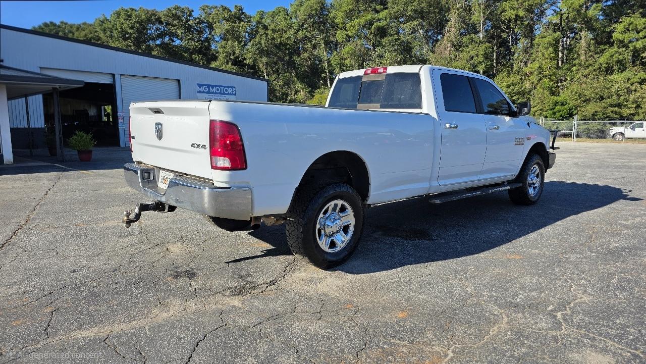 RAM 2500 SLT 4x4 Crew Cab 8' Box 2017