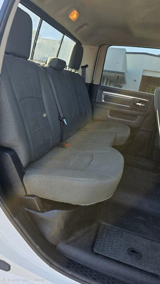 RAM 2500 SLT 4x4 Crew Cab 8' Box 2017