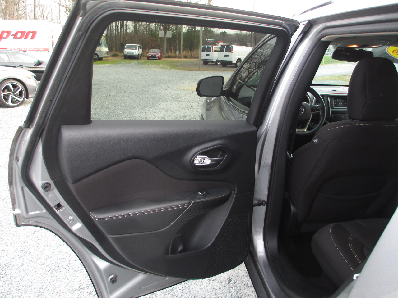 Jeep Cherokee FWD 4dr Latitude 2016