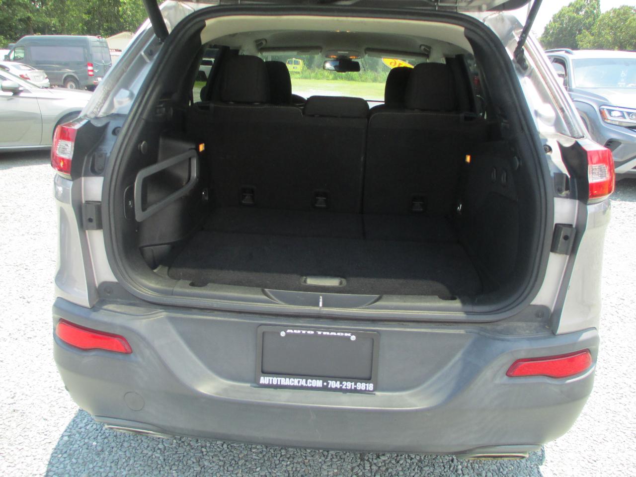Jeep Cherokee FWD 4dr Latitude 2016