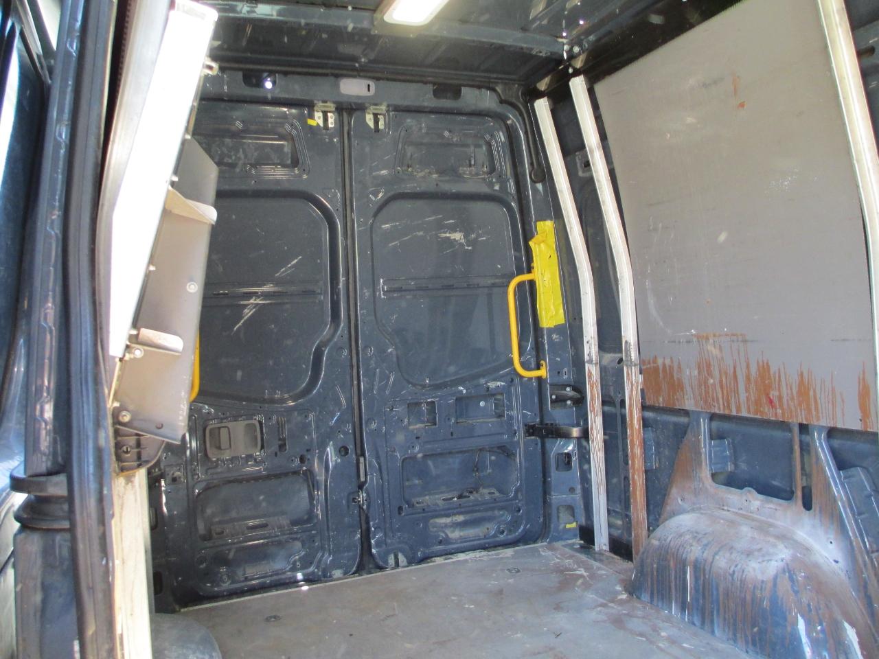 Mercedes-Benz Sprinter Cargo Van 2500 Standard Roof V6 144" Worker RWD 2018