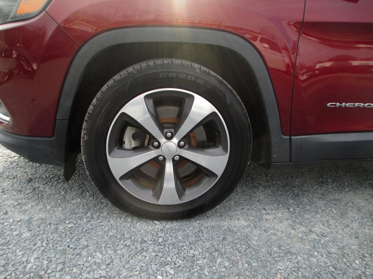 Jeep Cherokee Latitude FWD 2019