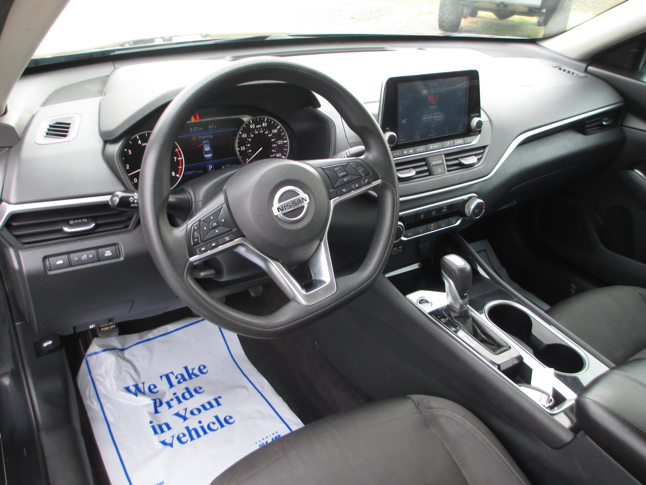 Nissan Altima 2.5 SV Sedan 2021