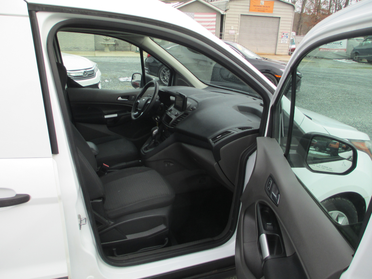 Ford Transit Connect Van XLT LWB w/Rear Symmetrical Doors 2020