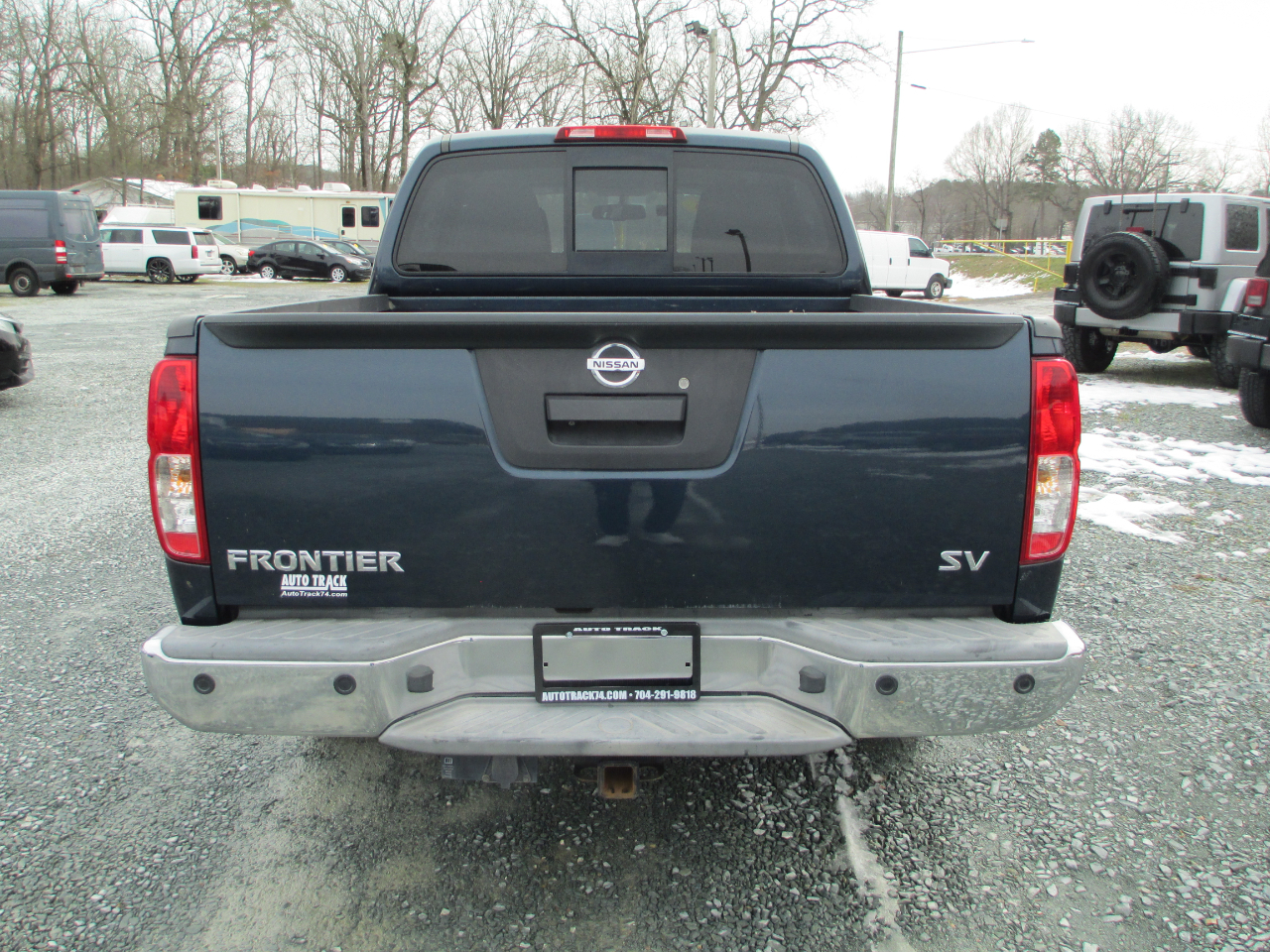 Nissan Frontier 2WD Crew Cab SWB Auto SV 2015
