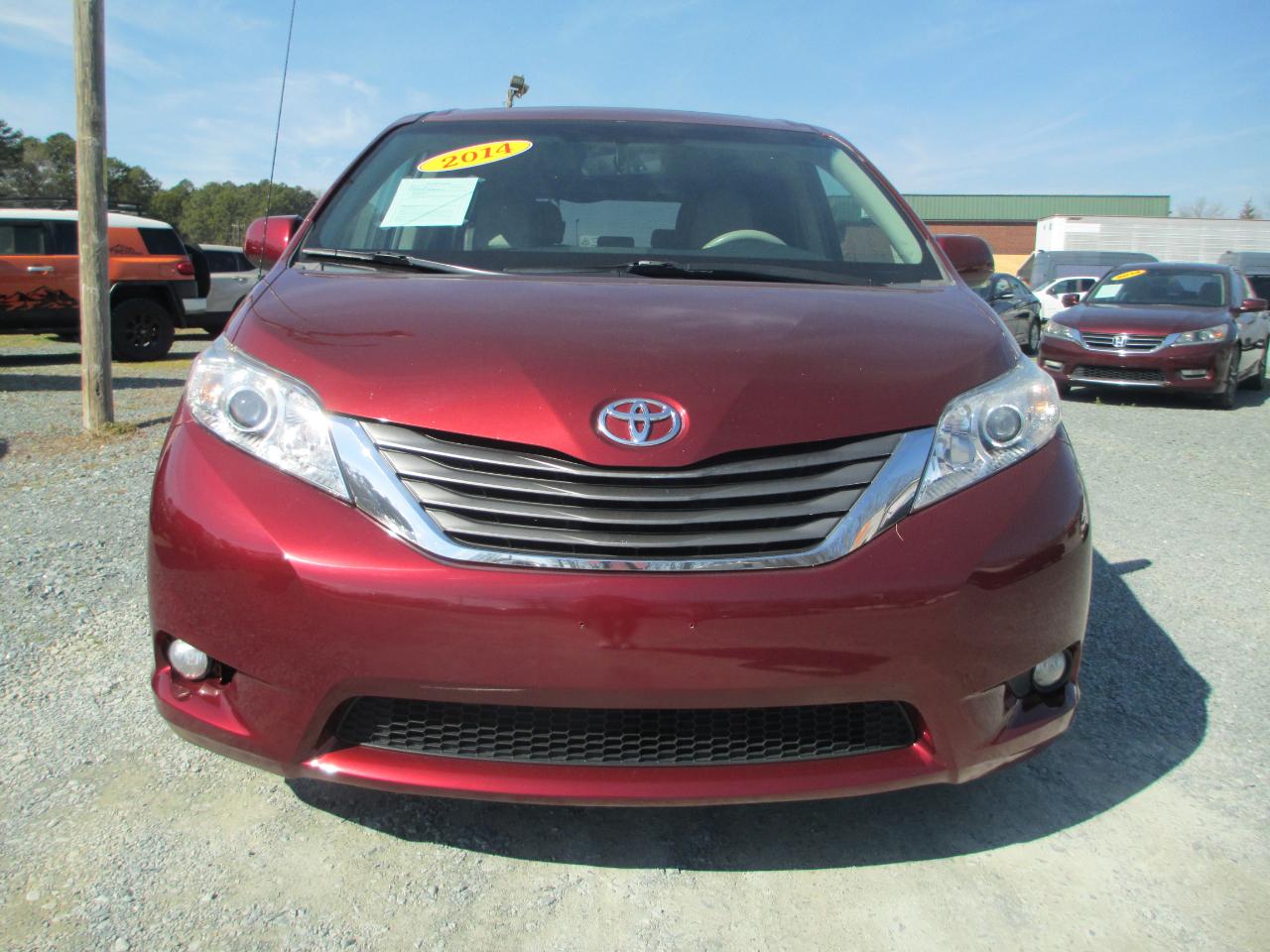 Toyota Sienna 5dr 7-Pass Van V6 Ltd AWD (Natl) 2014