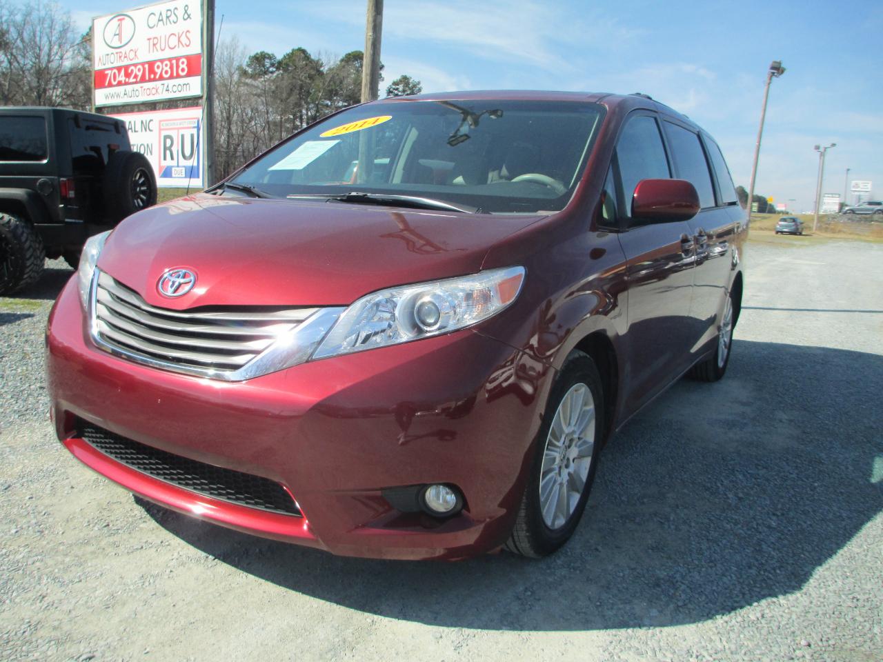 Toyota Sienna 5dr 7-Pass Van V6 Ltd AWD (Natl) 2014