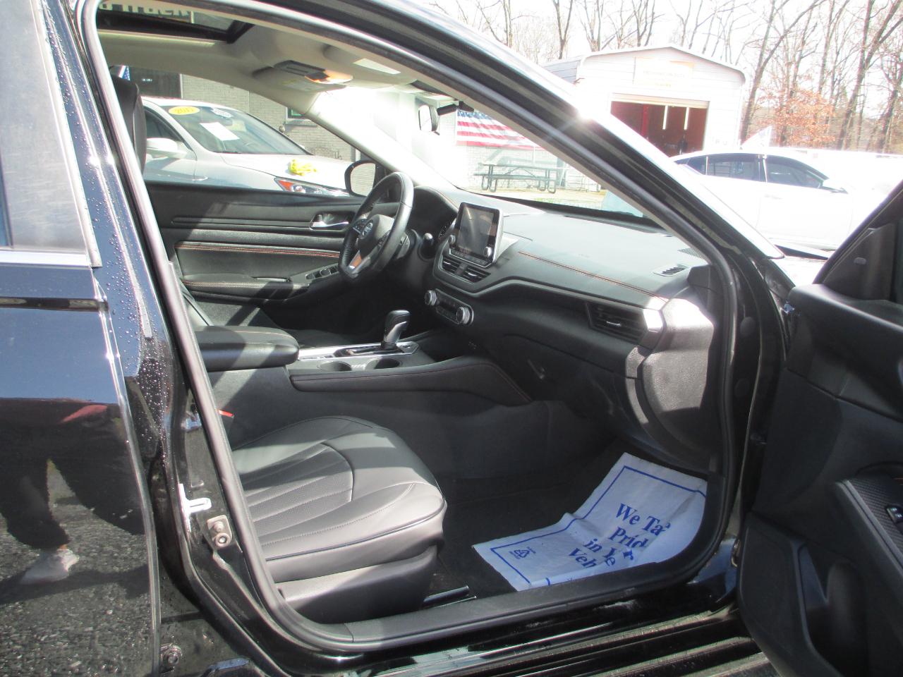 Nissan Altima 2.5 SR AWD Sedan 2020