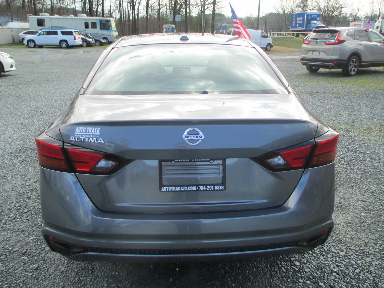 Nissan Altima 2.5 S Sedan 2020