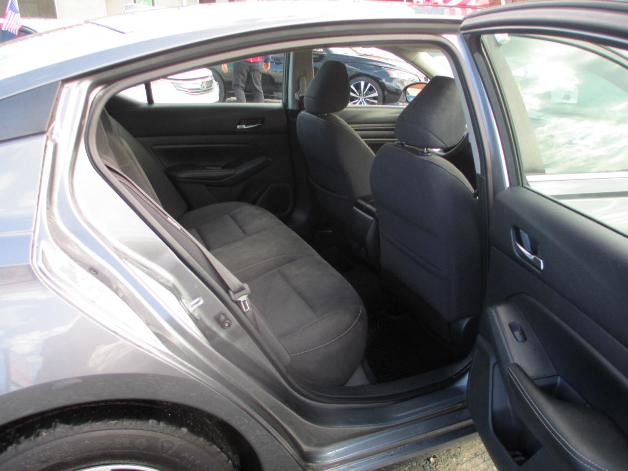 Nissan Altima 2.5 S Sedan 2020