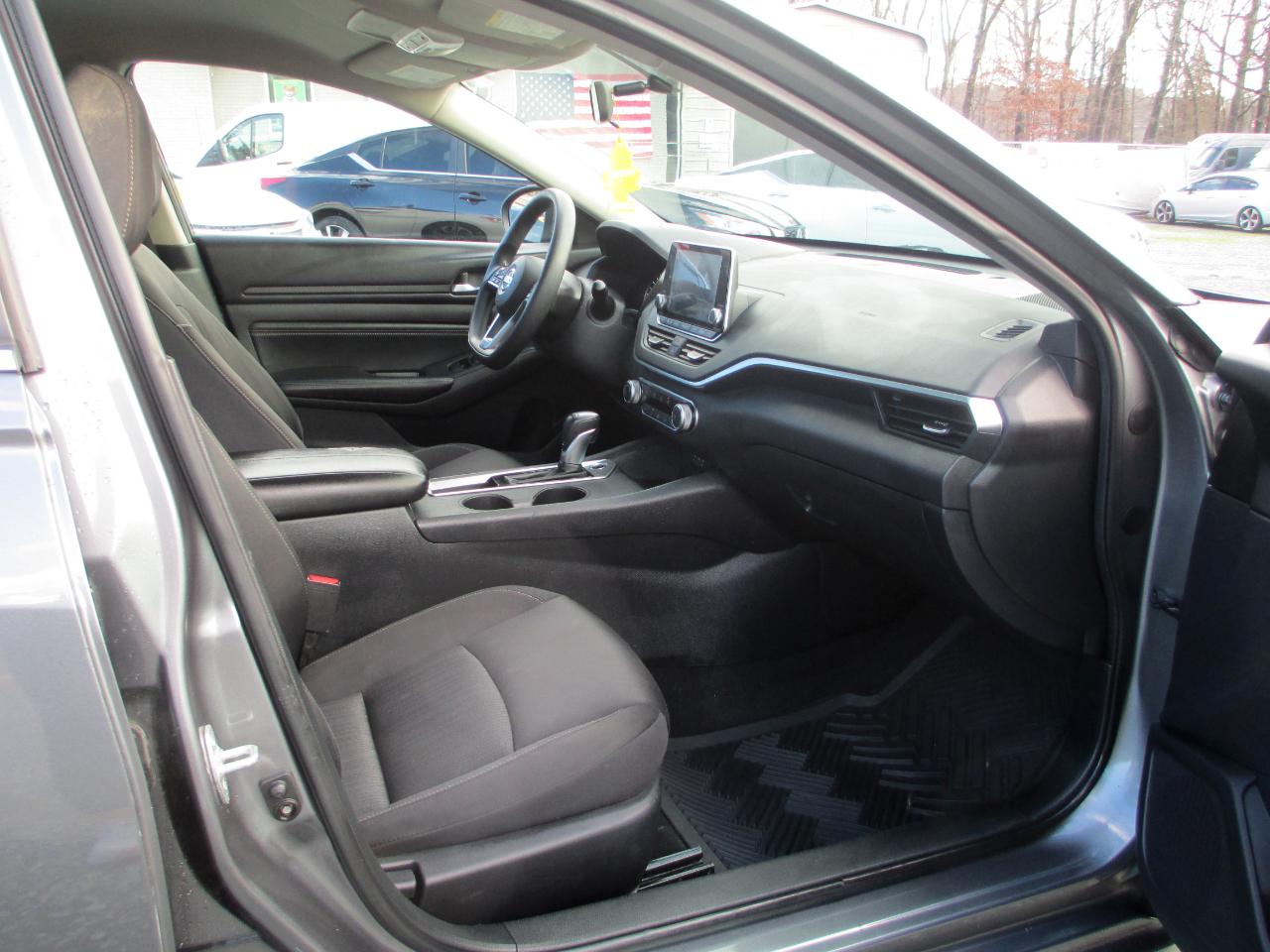 Nissan Altima 2.5 S Sedan 2020