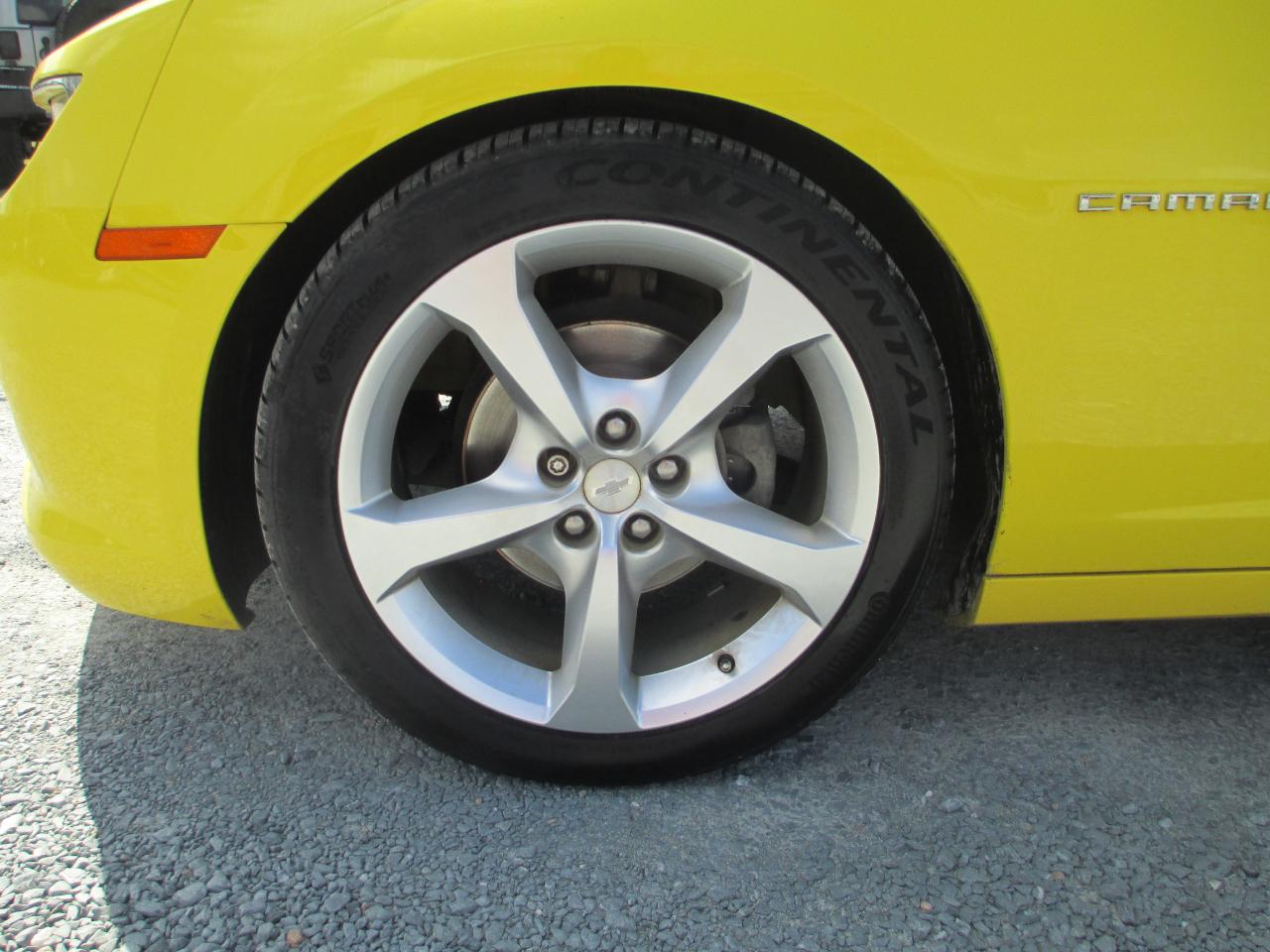 Chevrolet Camaro 2dr Cpe LT w/1LT 2015