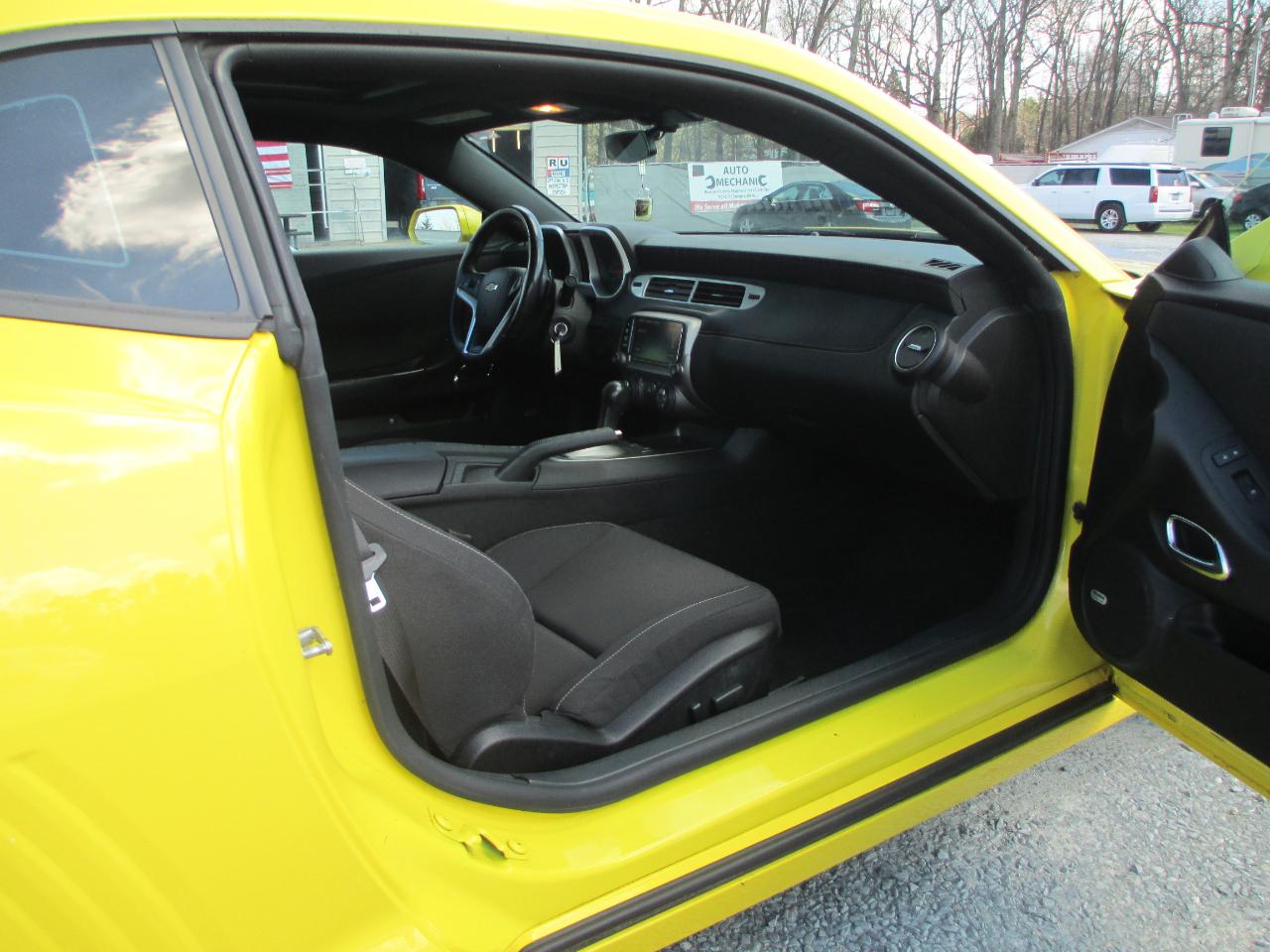 Chevrolet Camaro 2dr Cpe LT w/1LT 2015