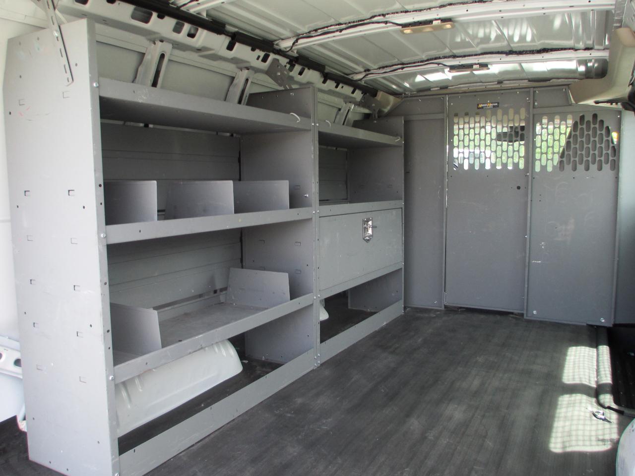 Chevrolet Express Cargo Van RWD 2500 135" 2019