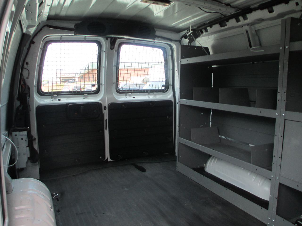 Chevrolet Express Cargo Van RWD 2500 135" 2019