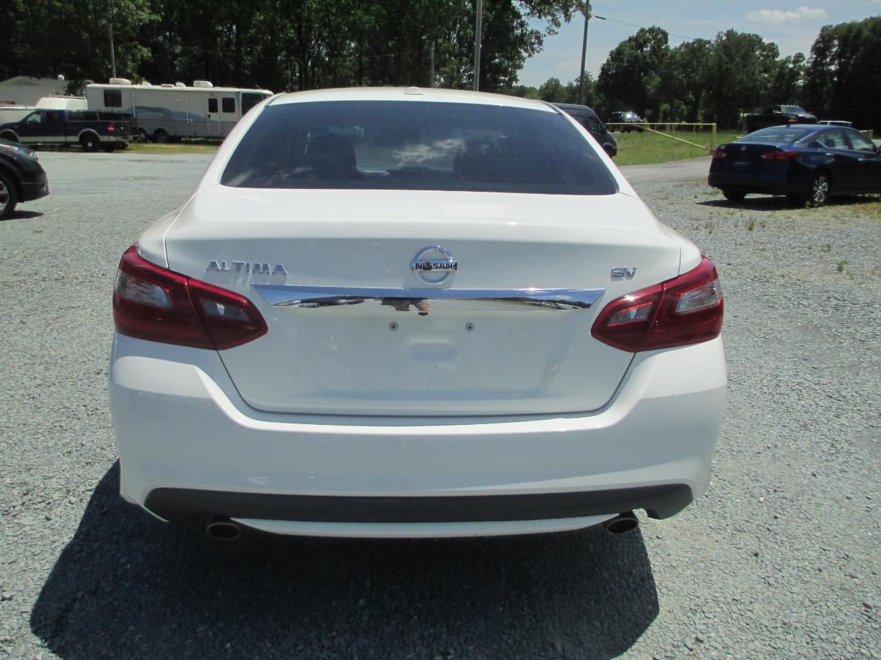 Nissan Altima 2.5 SV Sedan 2018