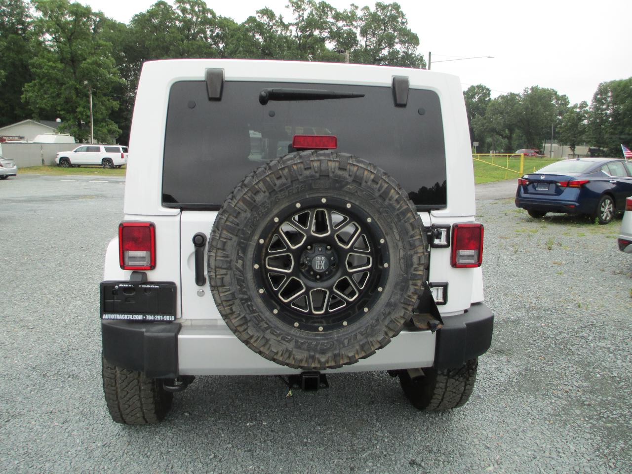 Jeep Wrangler Unlimited 4WD 4dr Sahara 2015