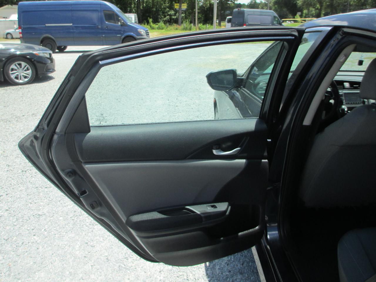 Honda Civic Sedan LX CVT 2017