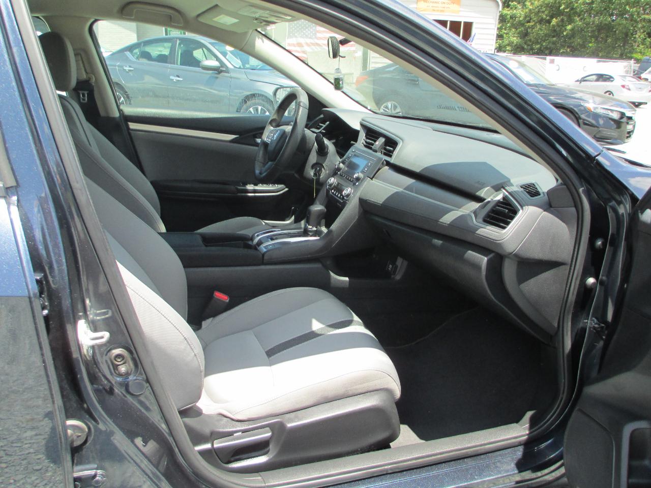 Honda Civic Sedan LX CVT 2017
