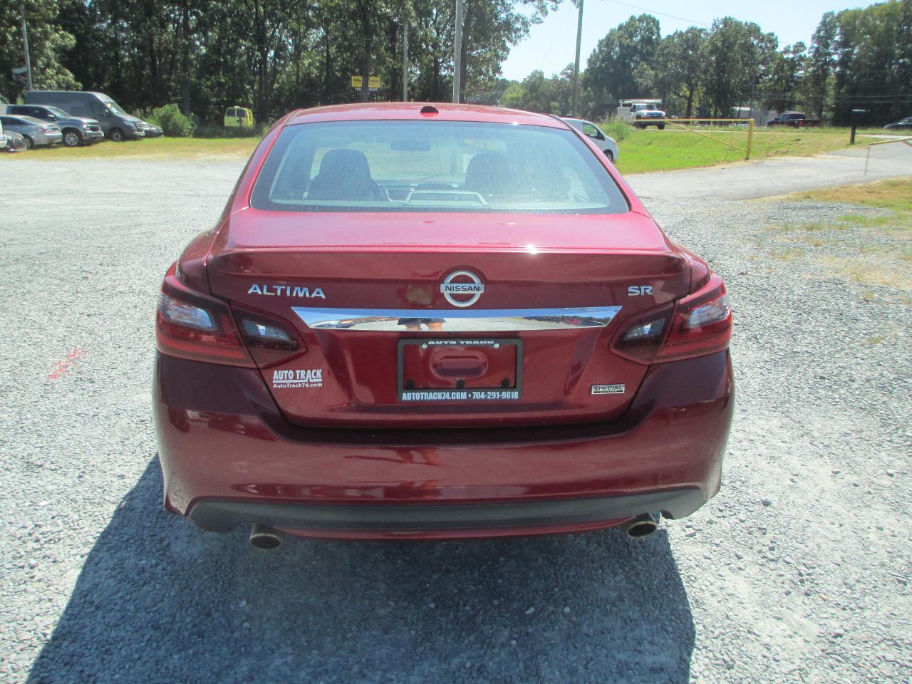 Nissan Altima 2.5 SR Sedan 2018
