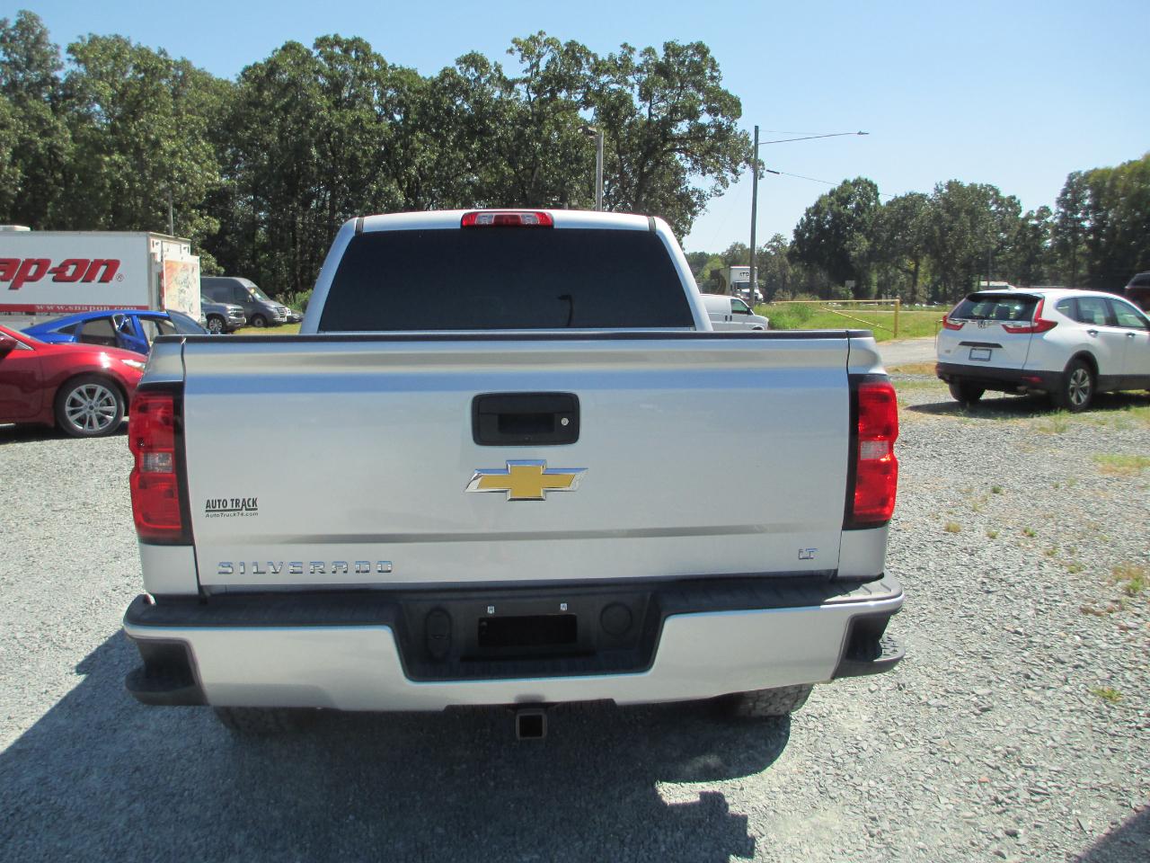 Chevrolet Silverado 1500 4WD Crew Cab 143.5" LT w/2LT 2017