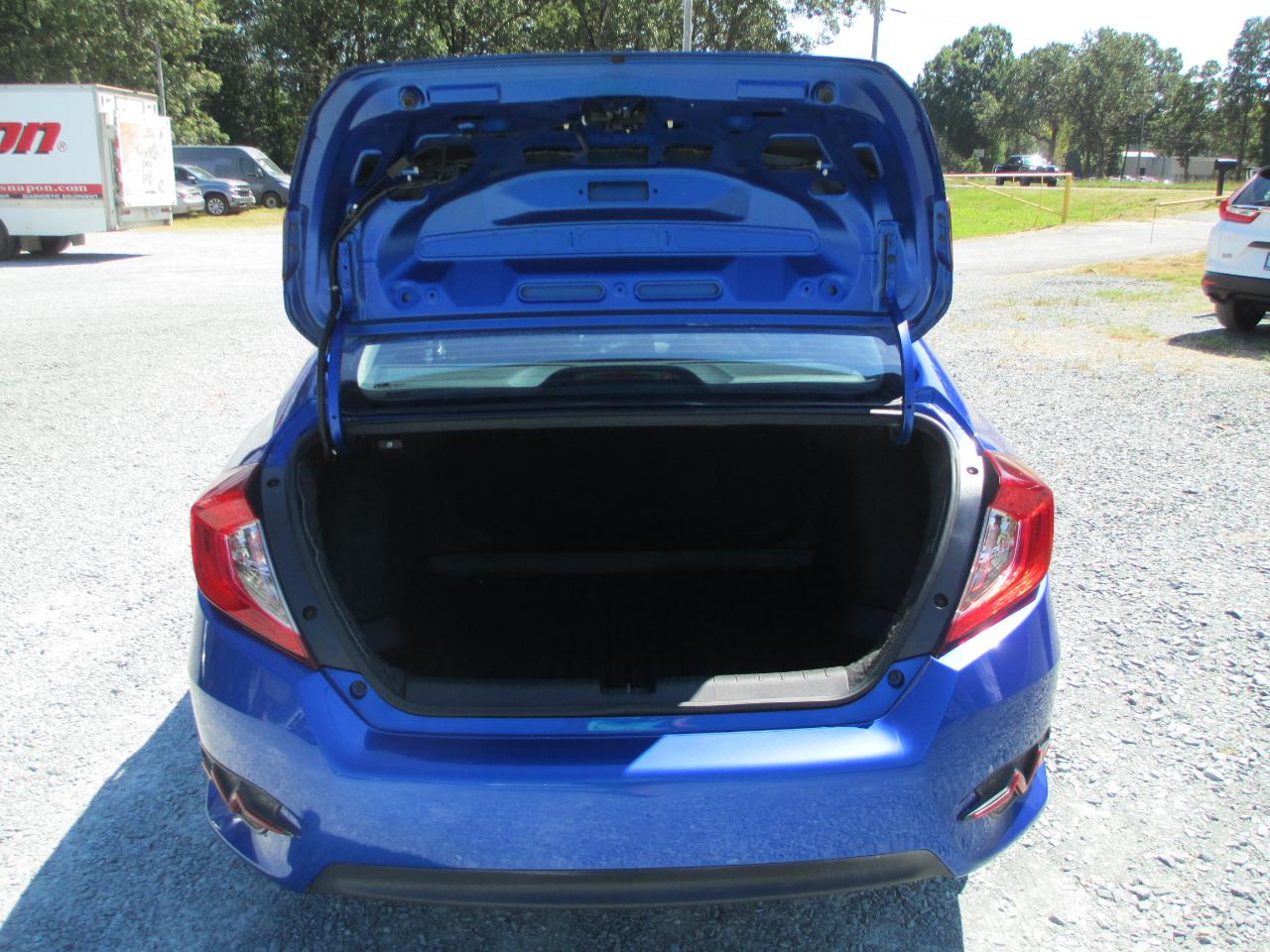Honda Civic Sedan LX Manual 2018