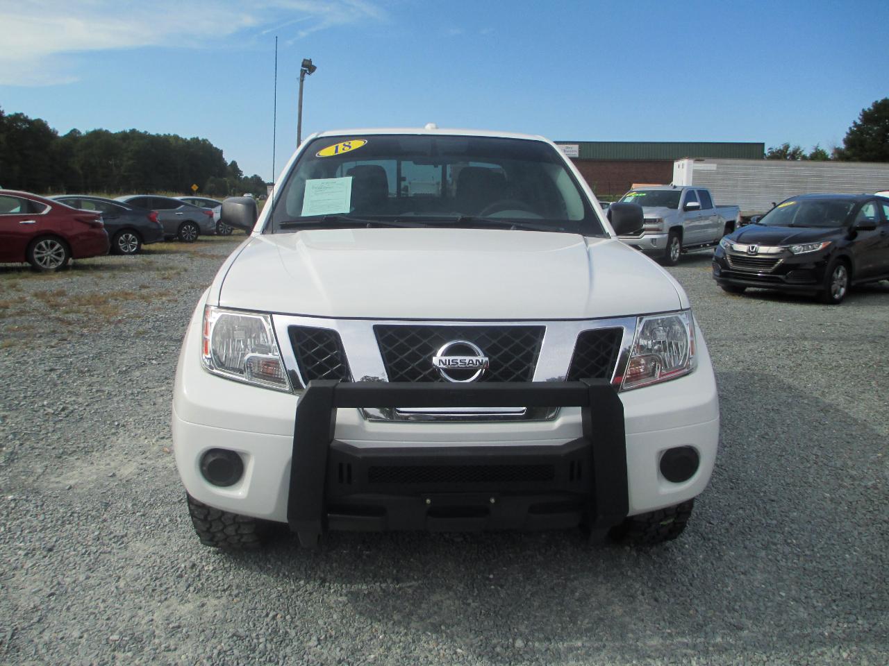 Nissan Frontier Crew Cab 4x2 SV V6 Auto 2018