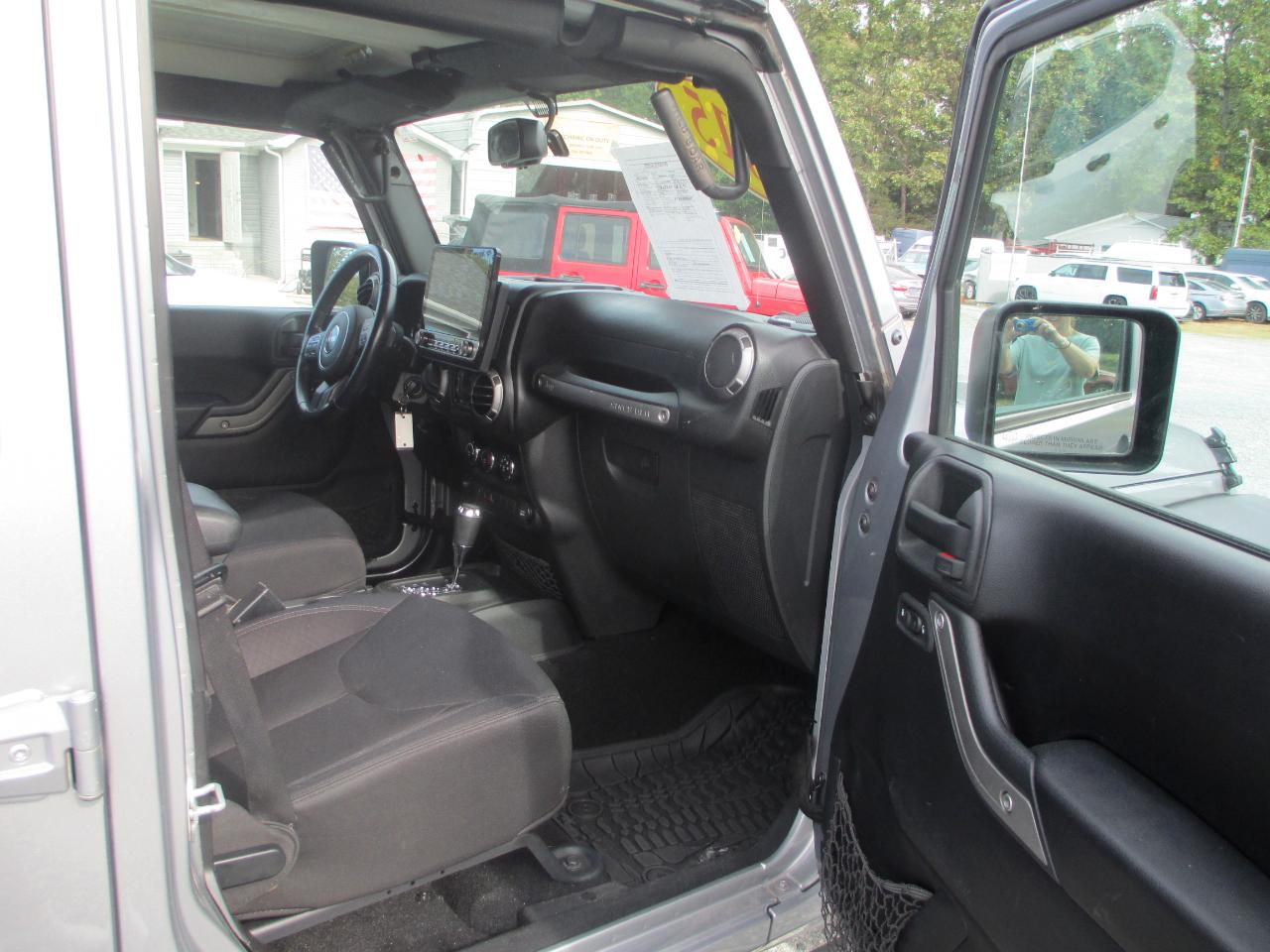 Jeep Wrangler Unlimited 4WD 4dr Sport 2015
