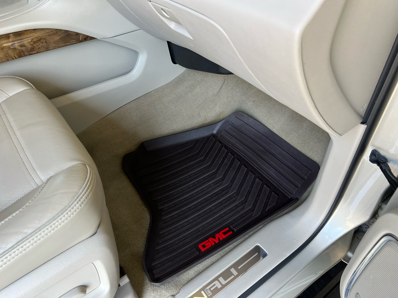 GMC Yukon Denali Denali 2015 GMC Yukon Denali Denali 2015