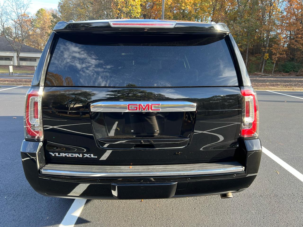 GMC Yukon XL Denali 2WD 2017