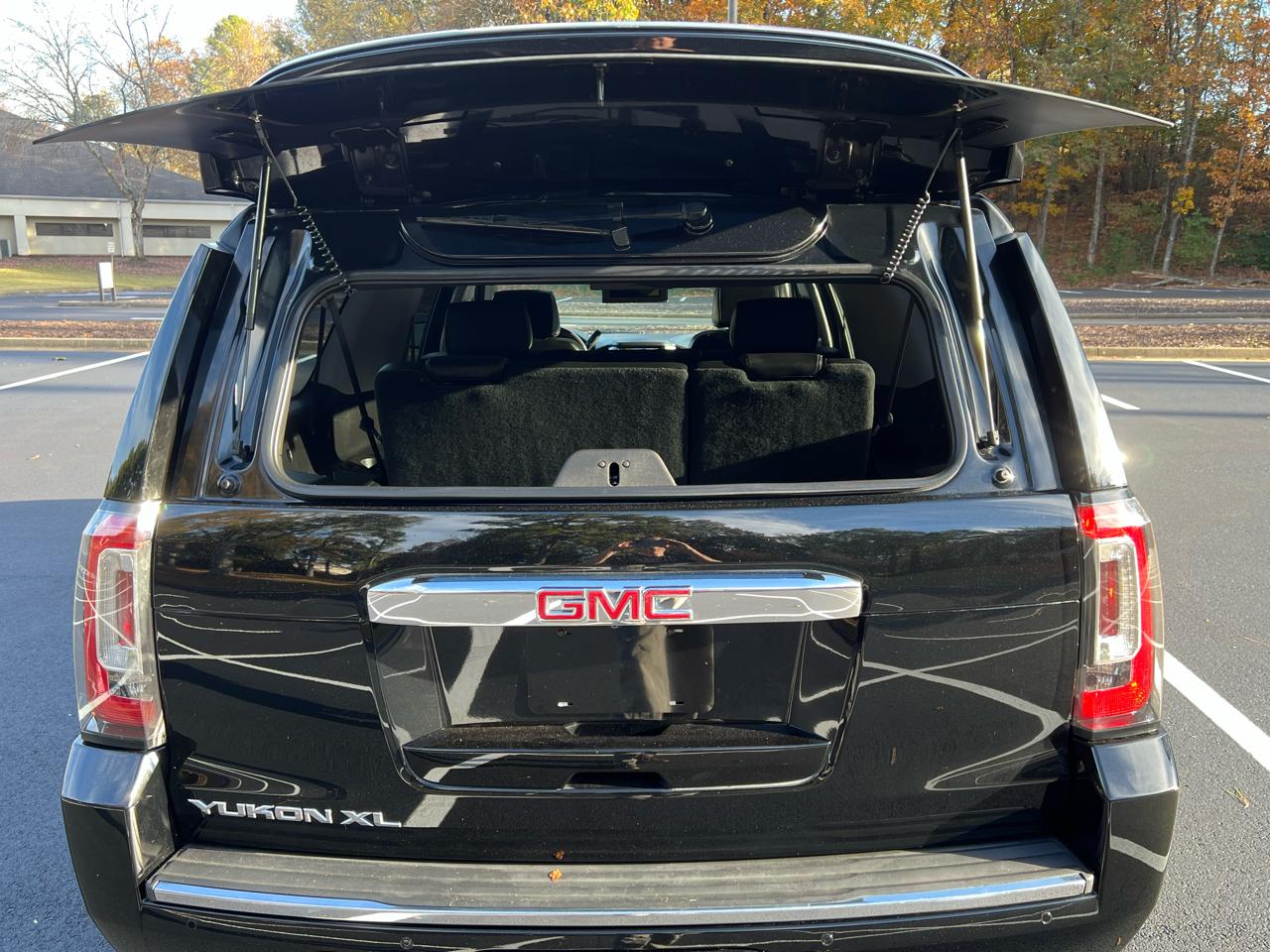 GMC Yukon XL Denali 2WD 2017