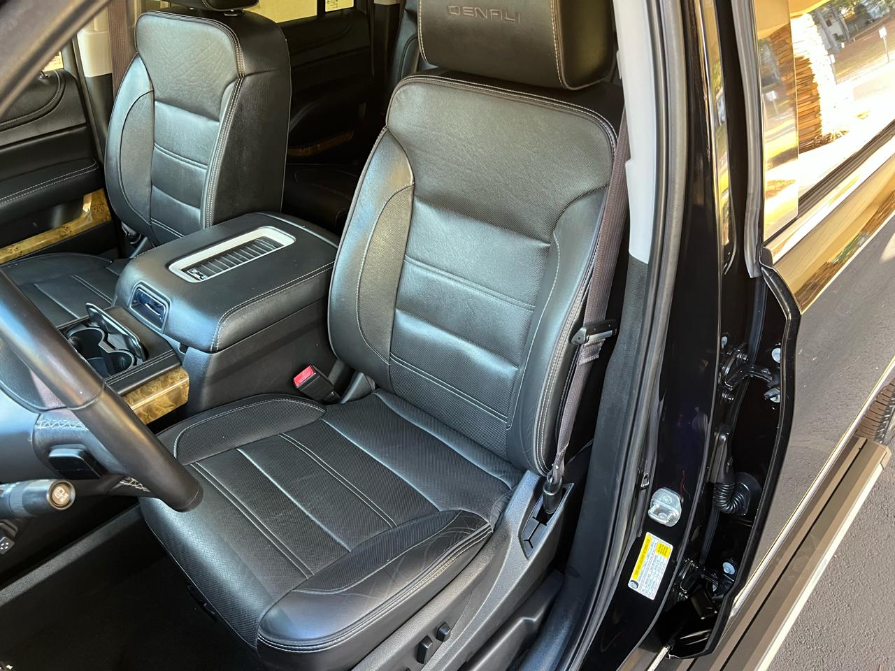 GMC Yukon XL Denali 2WD 2017