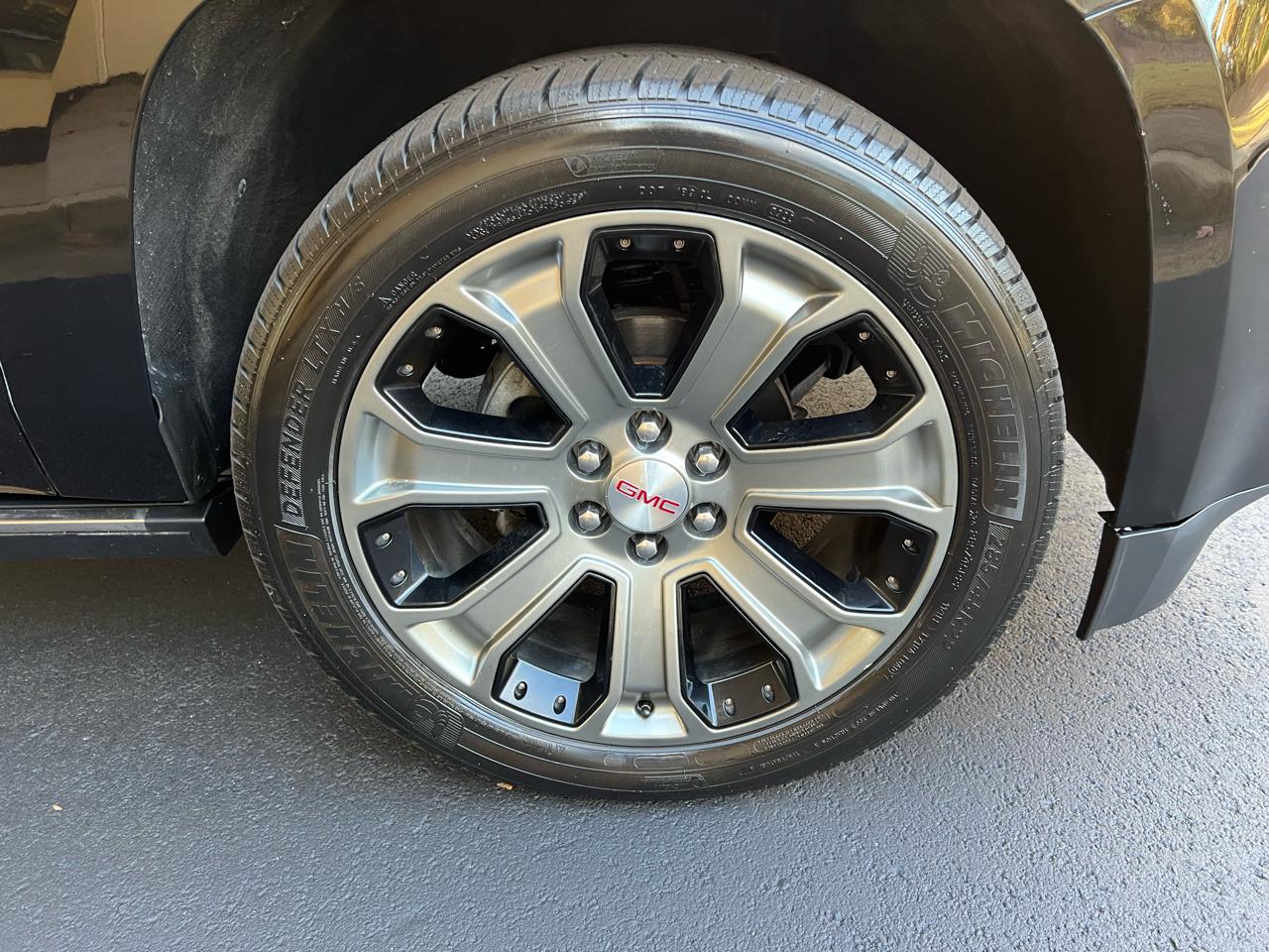 GMC Yukon XL Denali 2WD 2017