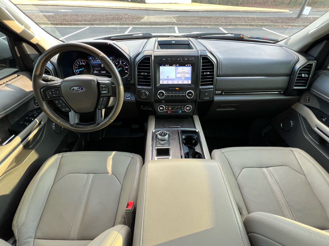 Ford Expedition  2019