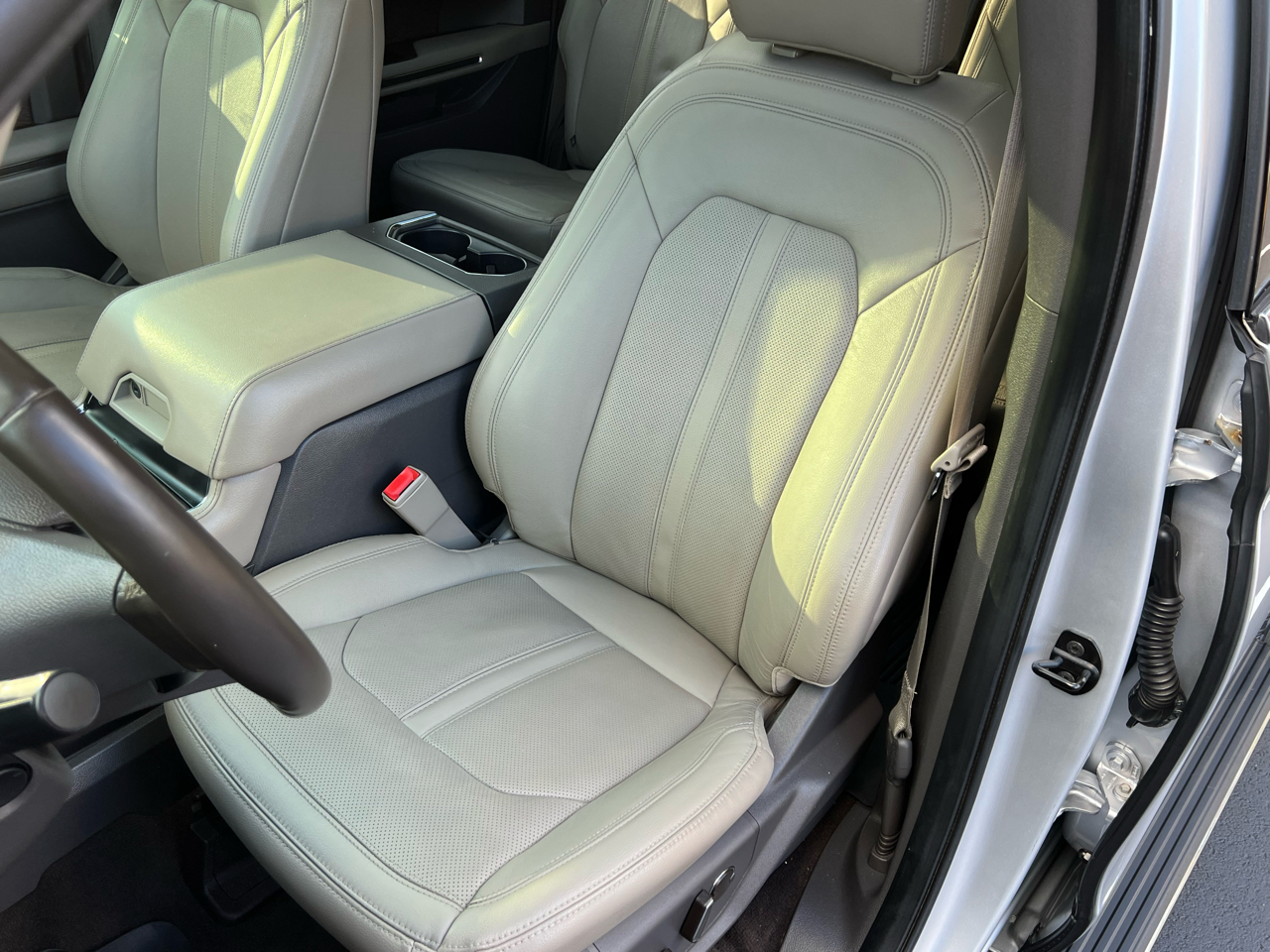 Ford Expedition  2019