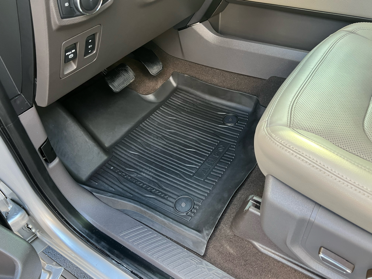 Ford Expedition  2019