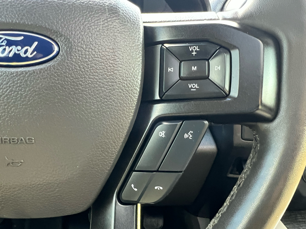 Ford Expedition  2019